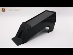 Τέξας ο μαύρος Jack που παίζει το επιτραπέζιο παιχνίδι 8 ζευγάρια του μαύρου τυποποιημένου εμπόρου καρτών πόκερ